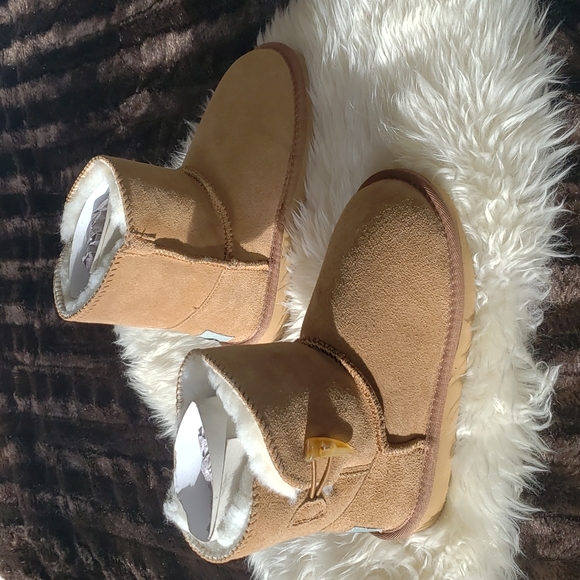 Aussie Merino Chestnut Tan Shearling Boot 1Y new Without Tag - Picture 11 of 12